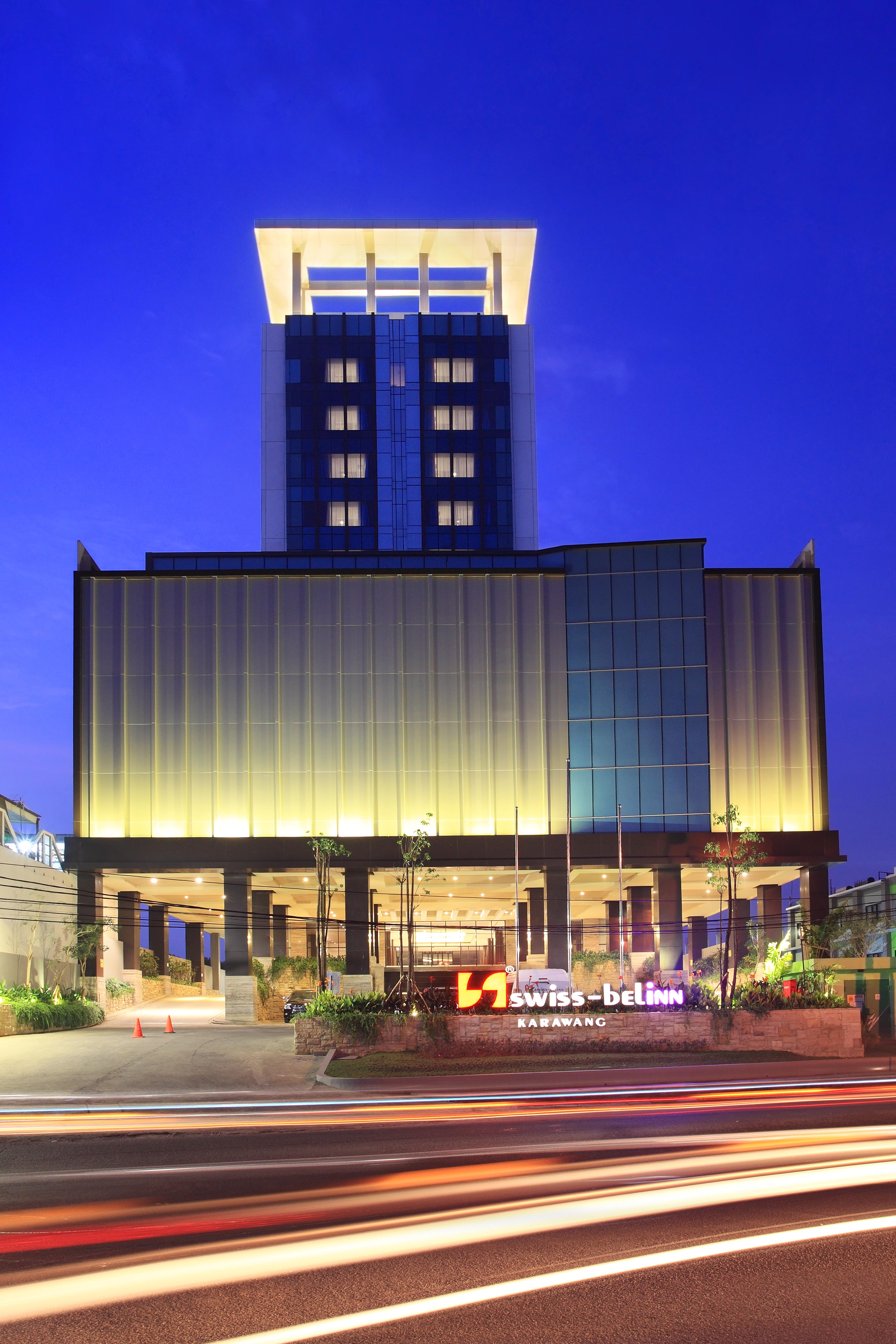 Swiss-Belinn Karawang Esterno foto