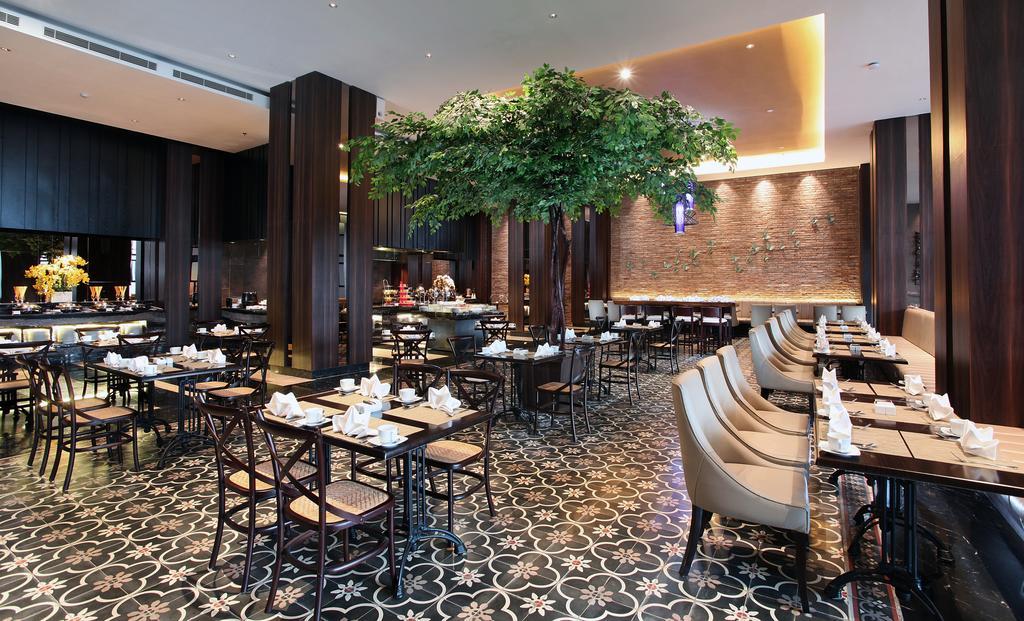 Swiss-Belinn Karawang Esterno foto